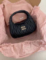 MIU  BAG BLACK